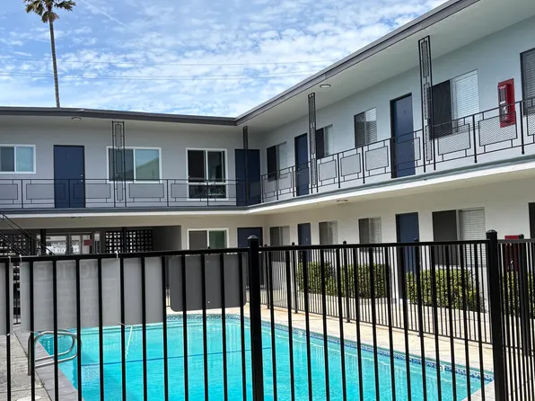 Spencer Plaza, 3708 Spencer St #11, Torrance, CA 90503