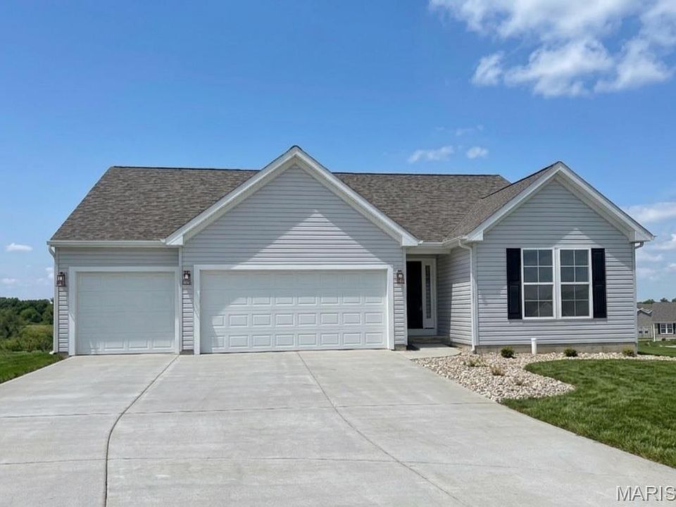 1st image of 811 Yosemite Ct