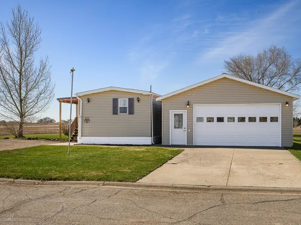 1303 Custer Dr, Washburn, ND 58577