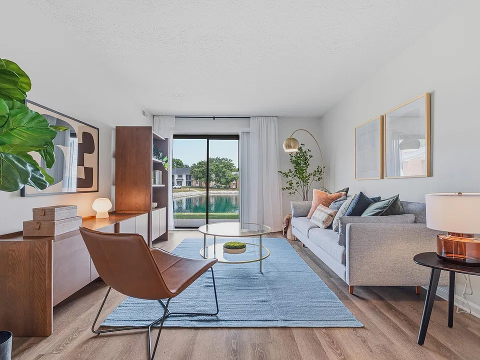 Lakefront Apartments Available
