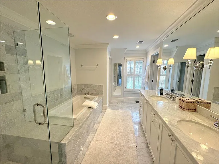 18 Dean Overlook NW — Photo 23
