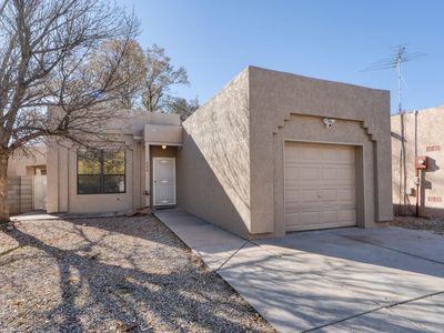 420 Bazan Ct SW, Albuquerque, NM, 87102
