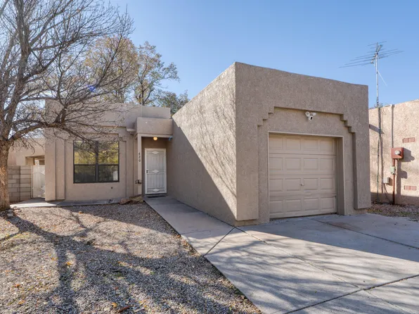 420 Bazan Ct SW, Albuquerque, NM 87102