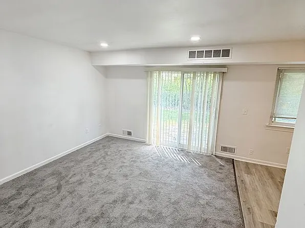 15458 Dupage, Taylor, MI 48126