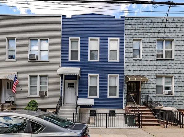 157 Diamond Street, Brooklyn, NY 11222