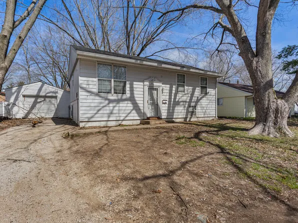 1616 Hunter St, Urbana, IL 61802