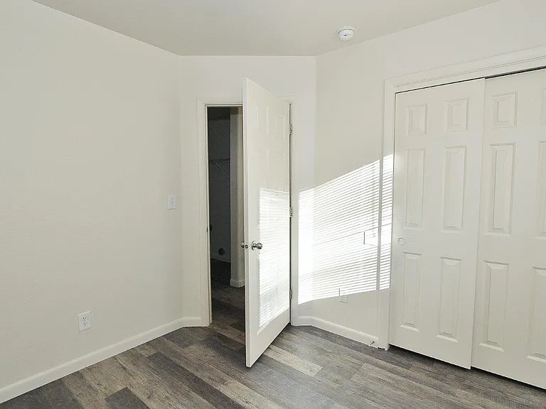 525 N Moffatt Ave #2 — Photo 13