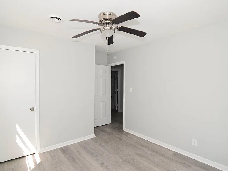 3613 Alene Cir — Photo 4