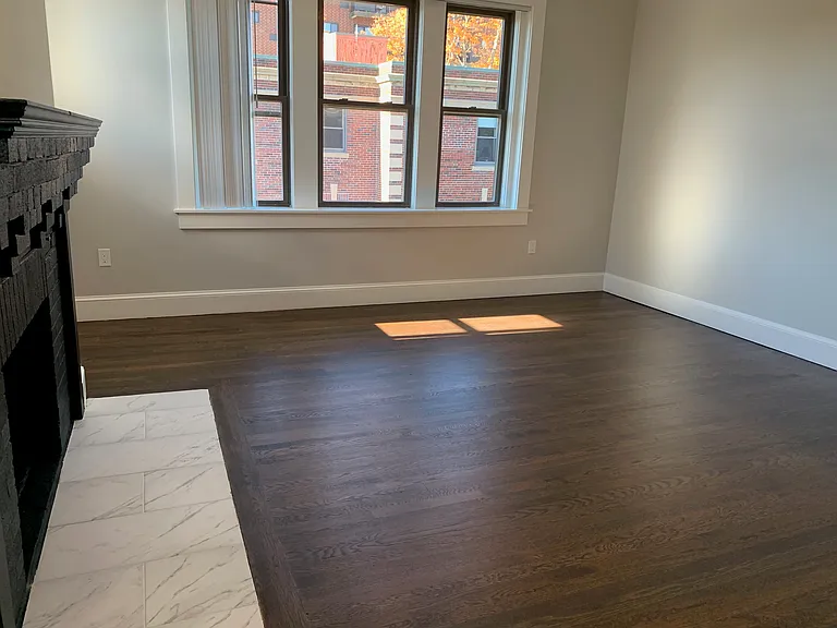 96 Longwood Ave — Photo 30