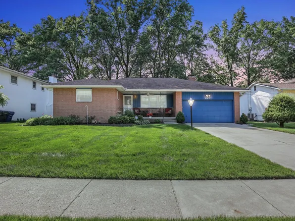 487 Briarwood Dr, Columbus, OH 43213