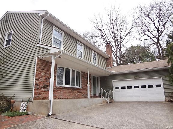 2nd image of 3907 Boswell Ct