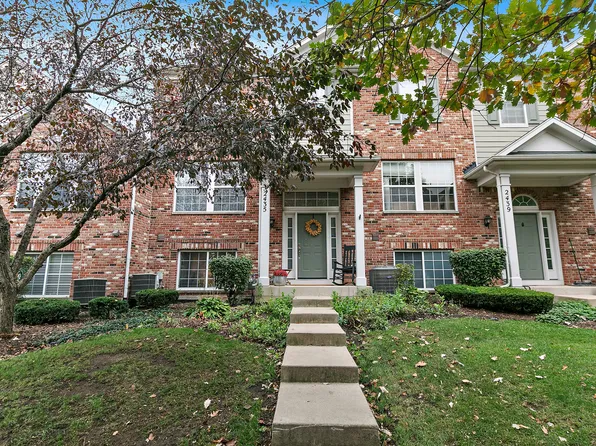 2435 Emily Ln, Elgin, IL 60124