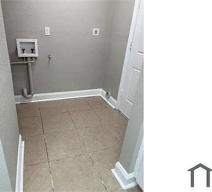 664 Martin Luther King Blvd NE #A — Photo 11