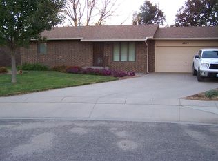 2929 Windmill Dr, Garden City, KS 67846