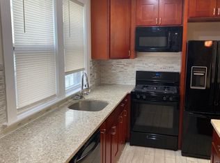 32 Dodd St #1, East Orange, NJ 07017