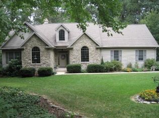 1009 Margherita Ct, Red Lion, PA 17356