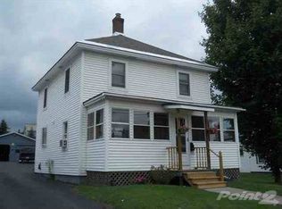 16 Holcomb Ave, Ticonderoga, NY 12883