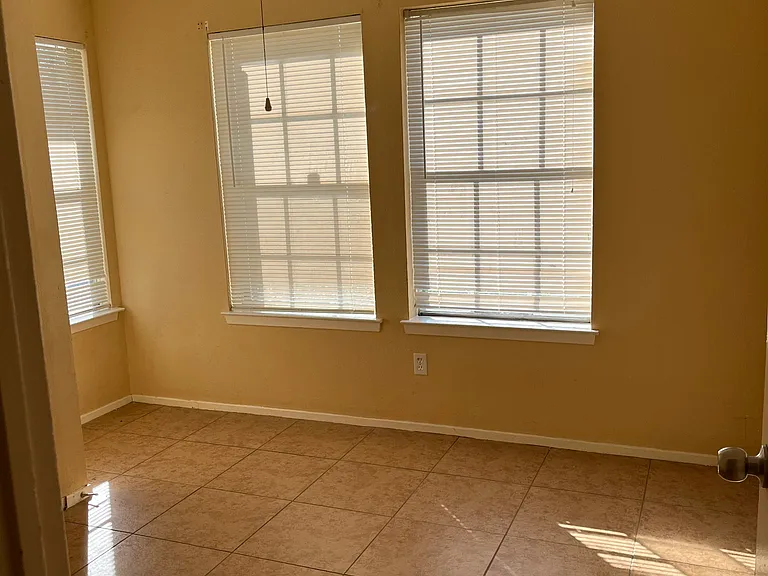 12134 Westwold Dr — Photo 5