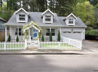 3988 NW Walnut Ct, Corvallis, OR 97330