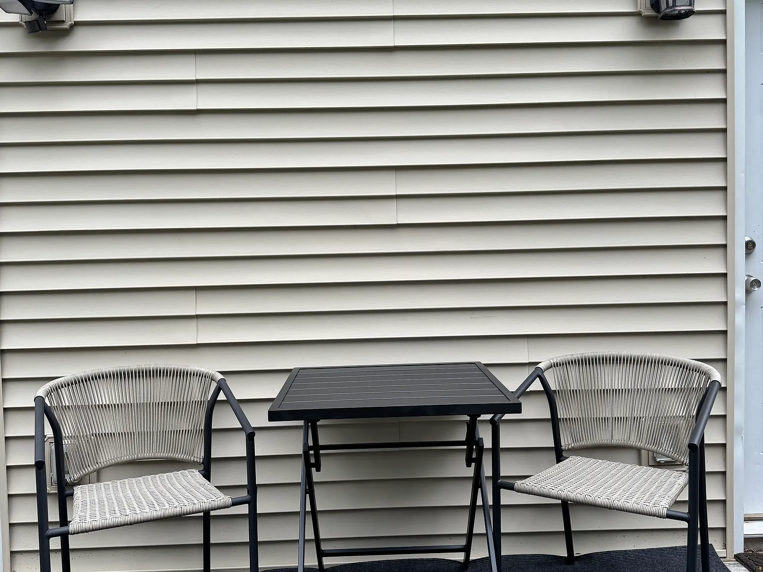 2 bed, 1200 sqft, $1,400 — Photo 3