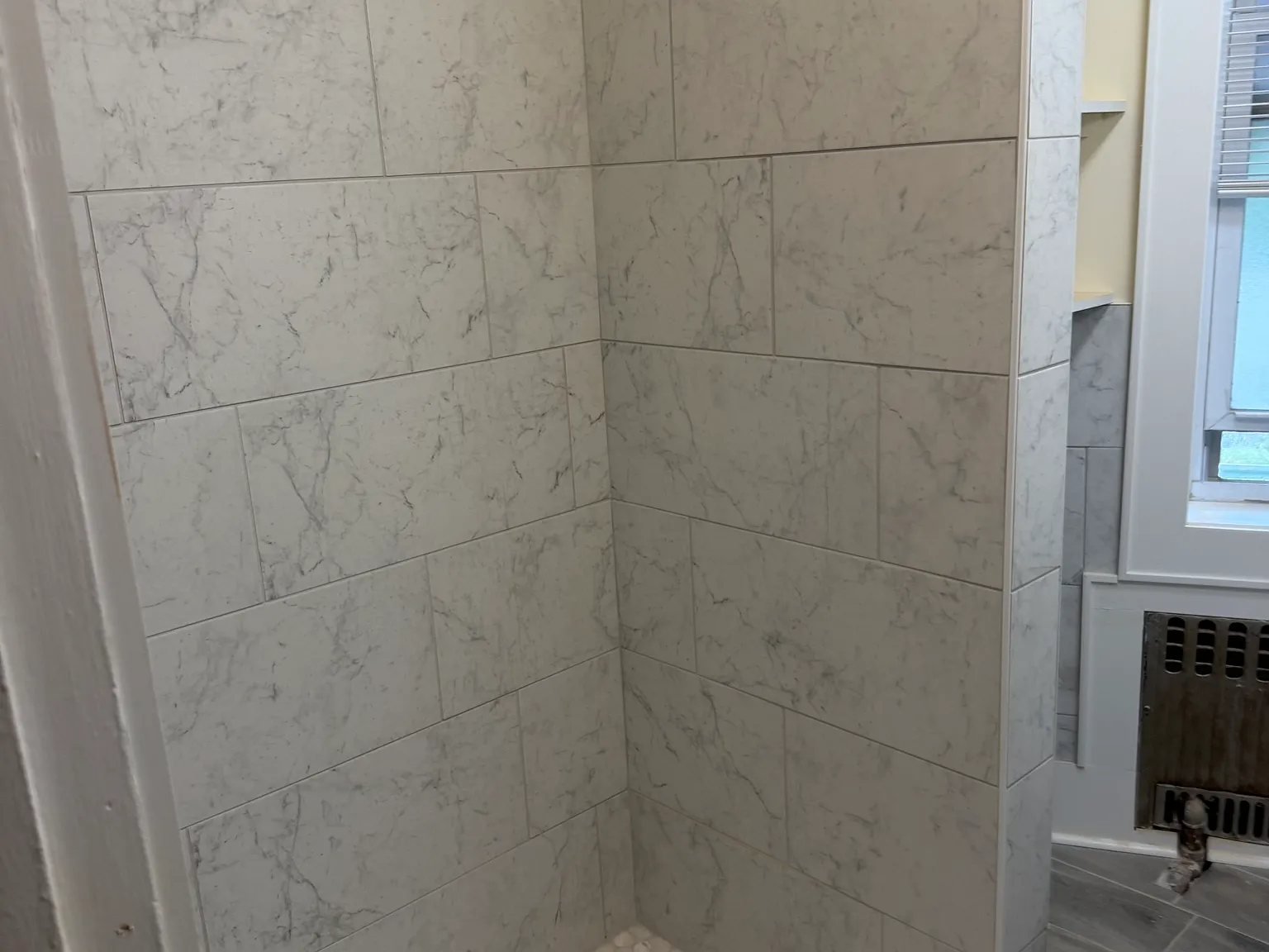 2 bed, 1000 sqft, $2,495 — Photo 4