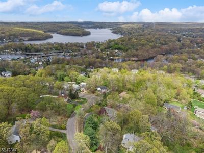 3 Windjammer Dr, Lake Hopatcong, NJ, 07849
