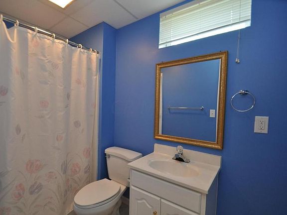 5th image of 660 Theron Ct