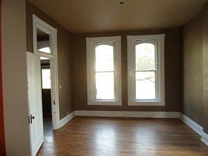 4th image of 724 N 6th St
