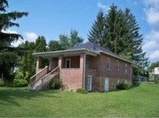 2462 New Hope Rd, Princeton, WV 24739