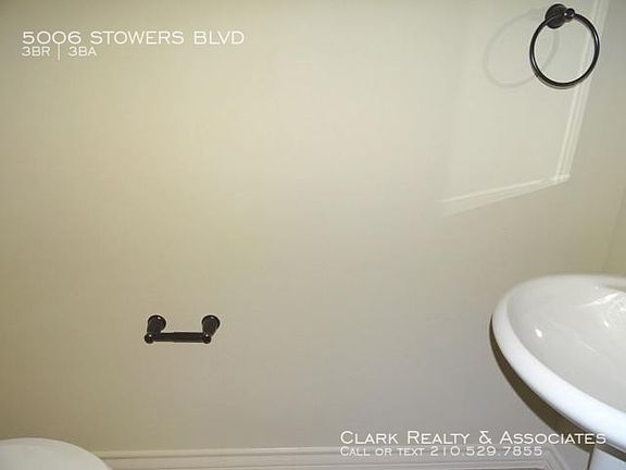 5th image of 5006 Stowers Blvd