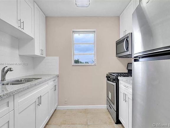 2nd image of 3800 SW 102nd Ave APT 218