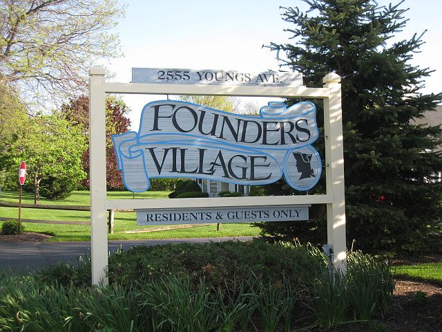 1st image of 2555 Youngs Ave APT 16A