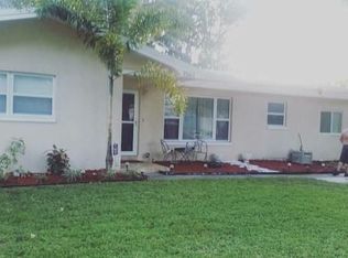 1561 Sandy Ln, Clearwater, FL 33755