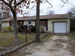 893 Sandy Cir, Manahawkin, NJ 08050