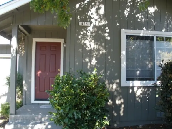 435 University St, Healdsburg, CA 95448