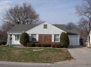 1226 W 25th Ter S, Independence, MO 64052