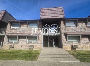 807 W Chestnut Ave APT 21, Yakima, WA 98902