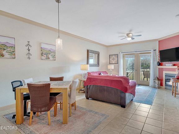 3rd image of 124 Plaza Dr Unit 3203