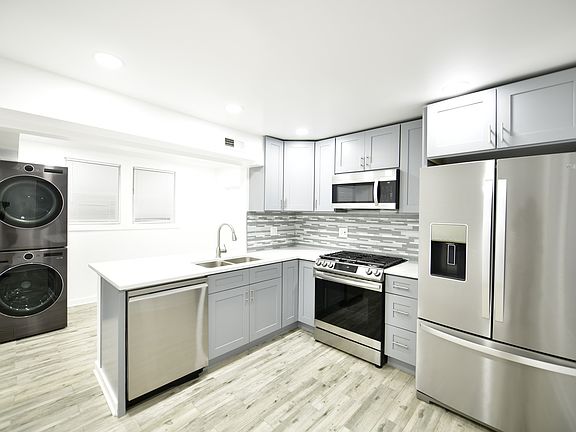 2nd image of 6729 S Langley Ave #1