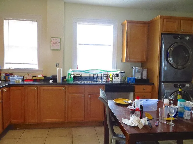 64 Fisher Ave #3 — Photo 6
