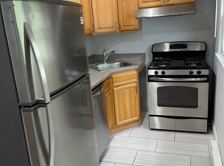 27 Osborn St #2, Philadelphia, PA 19128