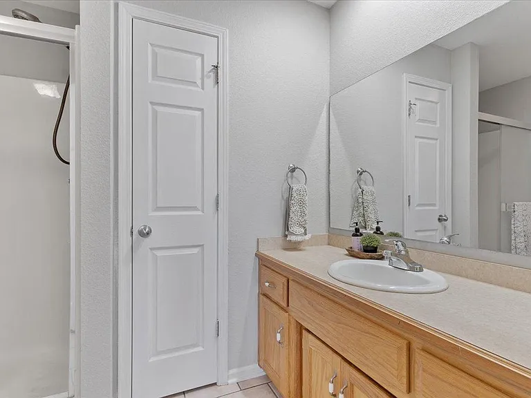 461 Dogwood Ct — Photo 20