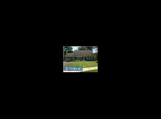 5 Island Rd, Levittown, PA 19057