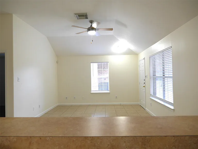 16327 Bettong Ct — Photo 9