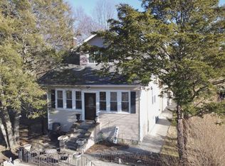 190 Norfolk St, Worcester, MA 01604