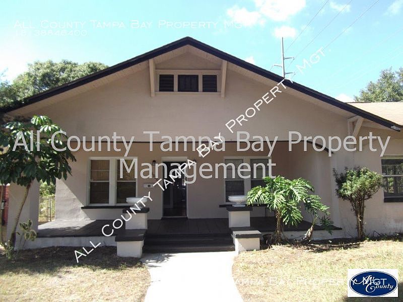 1st image of 6020 N Flora Vista Ave #A