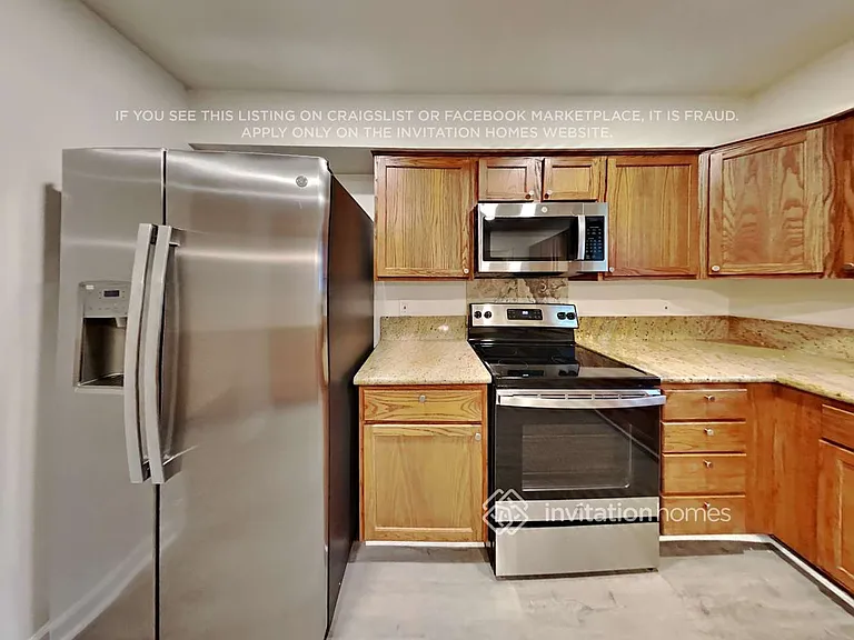 10527 Mills Walk Dr — Photo 8
