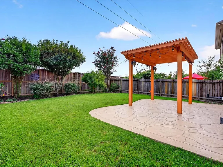 14519 Basalt Ln — Photo 26