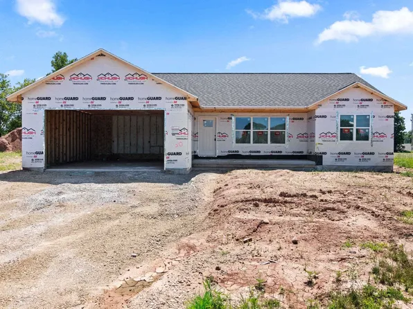 530 Riverview Dr, Berlin, WI 54923