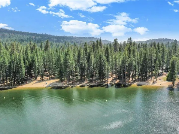 30830 Old Strawberry Rd, Long Barn, CA 95335